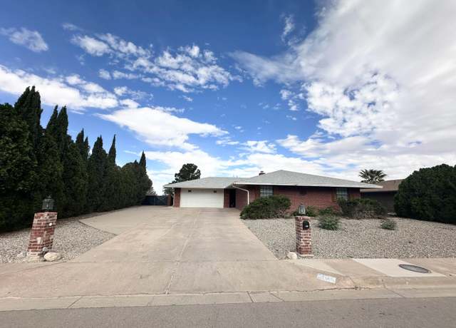 Property at 403 Sunshine Ave, Alamogordo, NM 88310, 3 beds, 2 baths