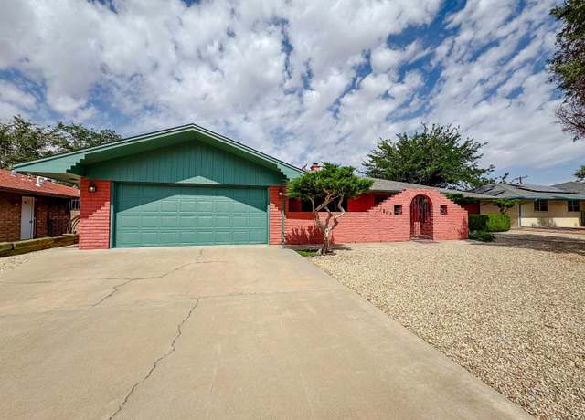 Property at 1805 Juniper Dr, Alamogordo, NM 88310, 4 beds, 3 baths