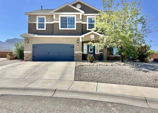 Property at 438 Panhandle Ct, Alamogordo, NM 88310, 4 beds, 2.5 baths