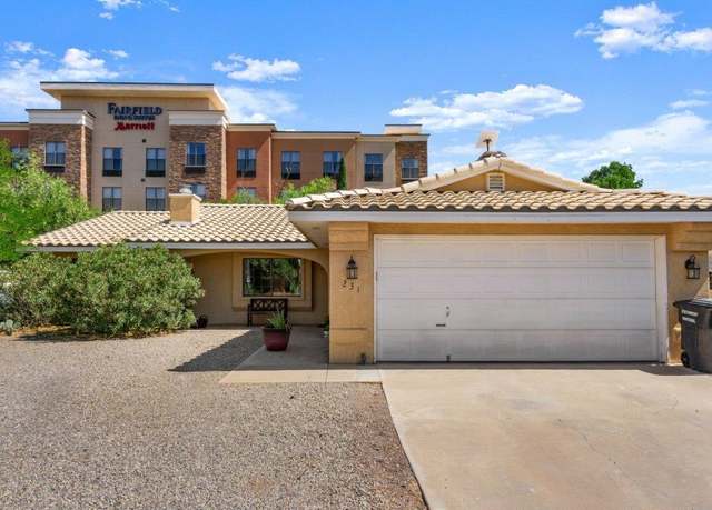 Property at 231 Grosvenor Ct, Alamogordo, NM 88310, 3 beds, 2 baths