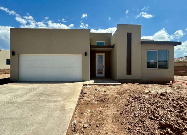Property at 3634 Red Arroyo Dr, Alamogordo, NM 88310, 3 beds, 2 baths