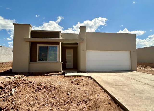 Property at 3644 Red Arroyo Dr, Alamogordo, NM 88310, 4 beds, 2 baths