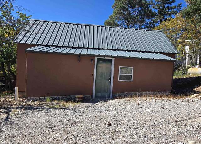 Property at 95 San Juan Ave, Cloudcroft, NM 88317, 3 beds, 2 baths