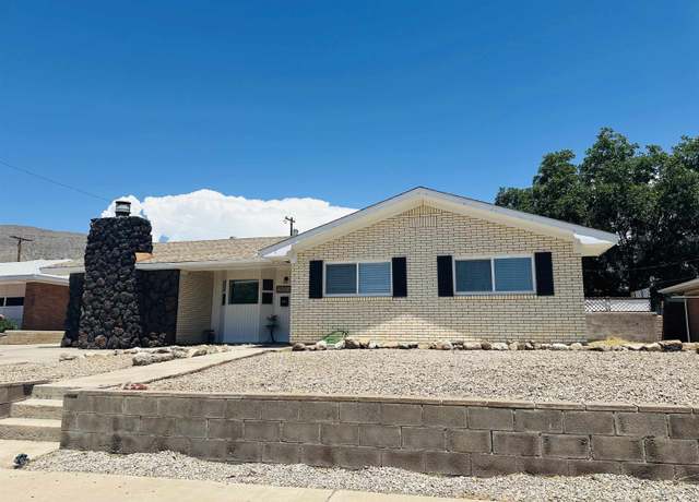 Property at 2350 Union Ave, Alamogordo, NM 88310, 3 beds, 2 baths
