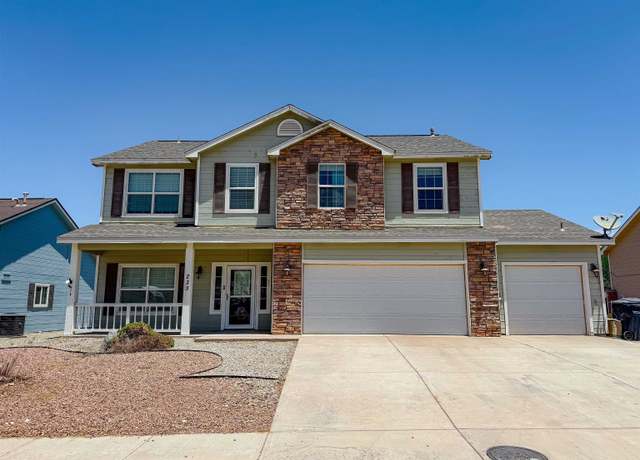 Property at 233 Dublin Ln, Alamogordo, NM 88310, 4 beds, 2.5 baths