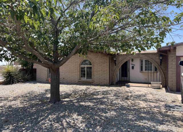 Property at 1003 Scenic Dr, Alamogordo, NM 88310, 3 beds, 2 baths
