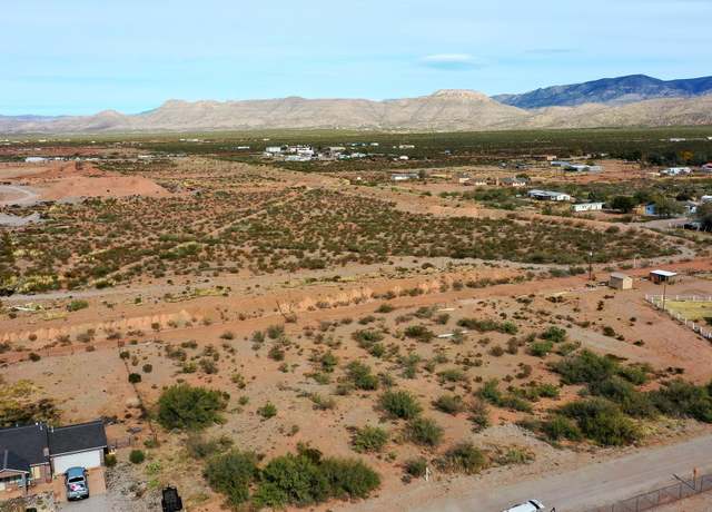Property at 6 Sagebrush Trl, La Luz, NM 88337