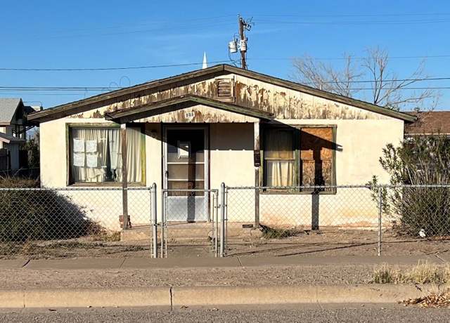 Property at 311 Virginia Ave, Alamogordo, NM 88310, 3 beds, 1 bath