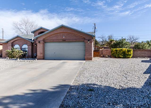 Property at 708 Venus Ave, Alamogordo, NM 88310, 3 beds, 2 baths