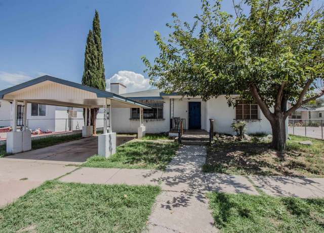 Property at 1216 Vermont Ave, Alamogordo, NM 88310, 3 beds, 2 baths