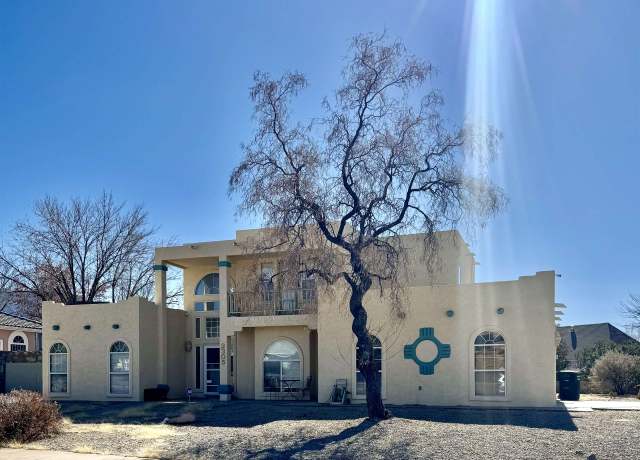 Property at 2305 Cherry Hills LP Loop, Alamogordo, NM 88310, 3 beds, 3 baths