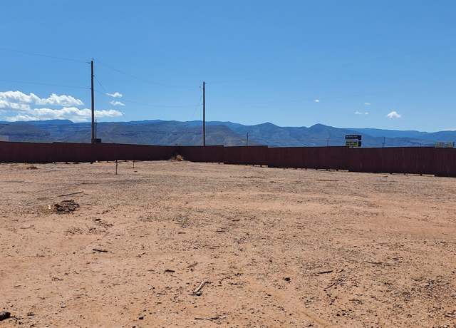 Property at 25 Running Indian Dr, Alamogordo, NM 88310, 3 beds, 1.75 baths