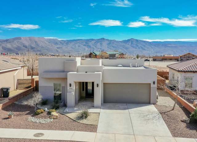 Property at 3584 Red Arroyo Dr, Alamogordo, NM 88310, 4 beds, 2 baths