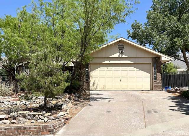 Property at 2233 Desert Pne, Alamogordo, NM 88310, 3 beds, 2 baths