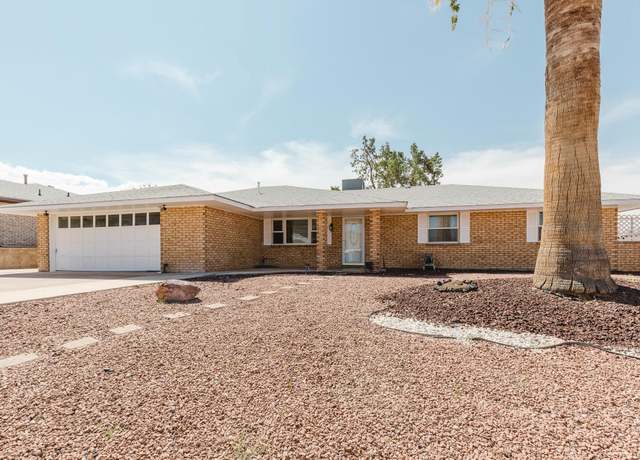 Property at 2906 Sunland Dr, Alamogordo, NM 88310, 4 beds, 2 baths