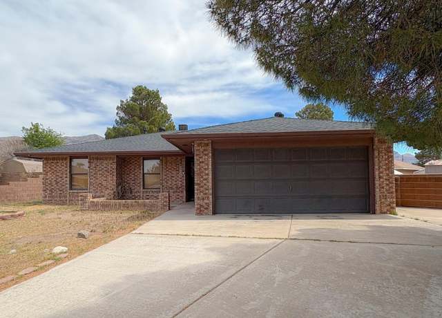 Property at 2222 Desert Pne, Alamogordo, NM 88310, 3 beds, 2 baths