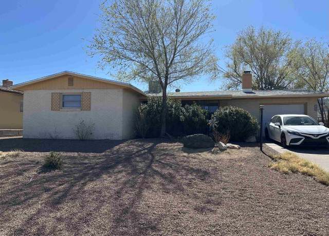 Property at 2608 Pontiac Dr, Alamogordo, NM 88310, 3 beds, 1.75 baths
