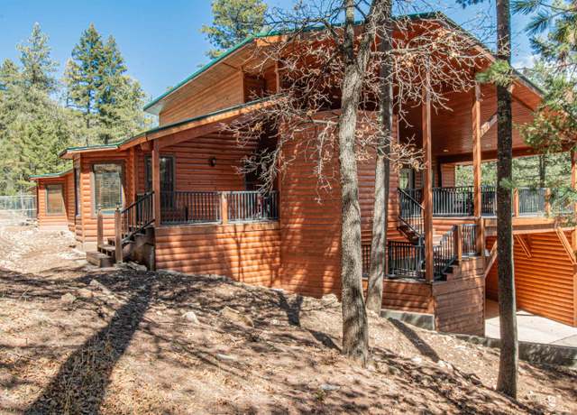 Property at 11 Maple Crst, Cloudcroft, NM 88317, 4 beds, 2 baths
