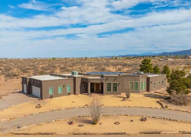 Property at 222 Hamilton Ridge Ave, Alamogordo, NM 88310, 4 beds, 3.5 baths