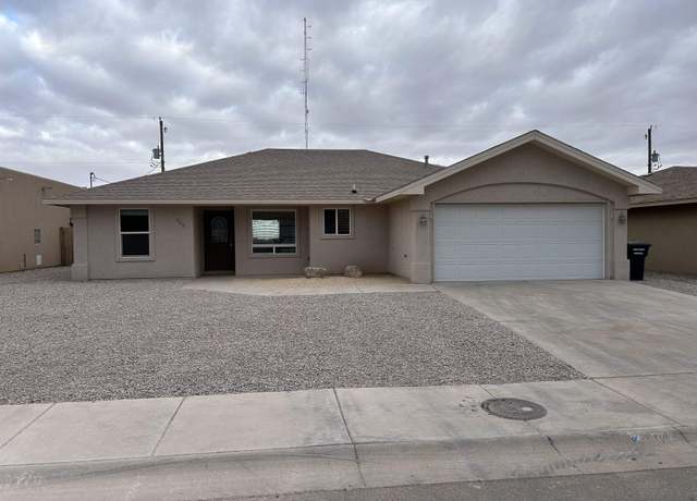 Property at 504 Coronado Dr, Alamogordo, NM 88310, 3 beds, 2 baths