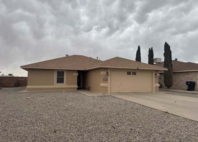 Property at 1340 Columbia Ave, Alamogordo, NM 88310, 3 beds, 1.75 baths