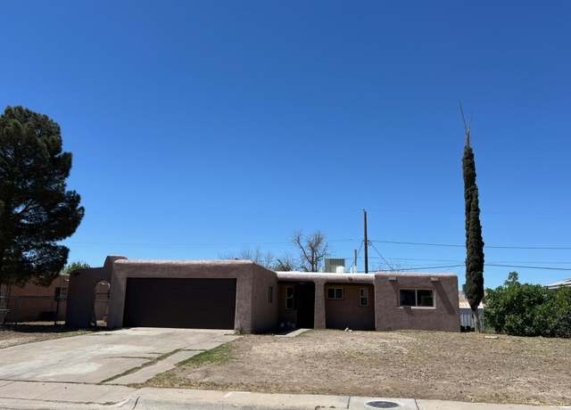 Property at 1531 Roosevelt Ave, Alamogordo, NM 88310, 3 beds, 2 baths