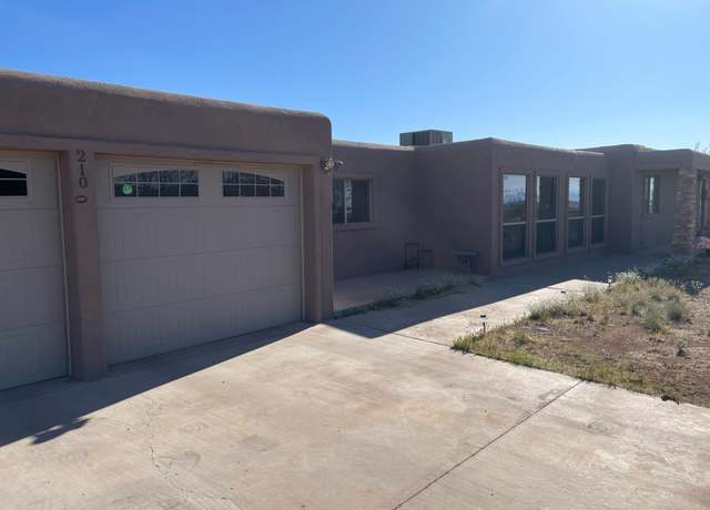 Property at 2100 Ocotillo Dr, Alamogordo, NM 88310, 4 beds, 2.5 baths