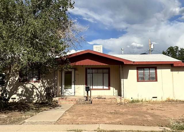 Property at 1800 Alaska Ave, Alamogordo, NM 88310, 3 beds, 1.5 baths