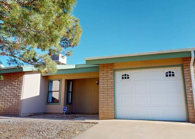 Property at 2306 Mesa Ln, Alamogordo, NM 88310, 3 beds, 2 baths
