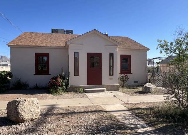 Property at 612 Fourteenth St, Alamogordo, NM 88310, 2 beds, 1 bath