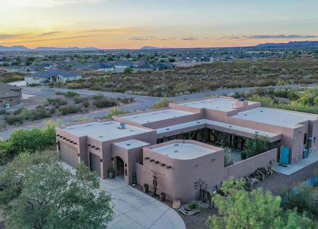 Property at 1721 Loma Verde, Alamogordo, NM 88310, 3 beds, 3.5 baths