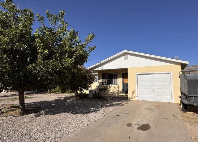 Property at 1006 College Ave, Alamogordo, NM 88310, 3 beds, 1.75 baths