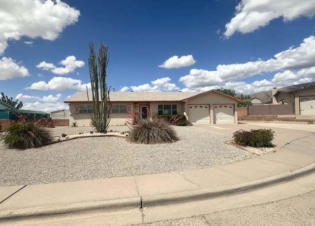 Property at 2507 Eastmont Ct, Alamogordo, NM 88310, 3 beds, 1.75 baths