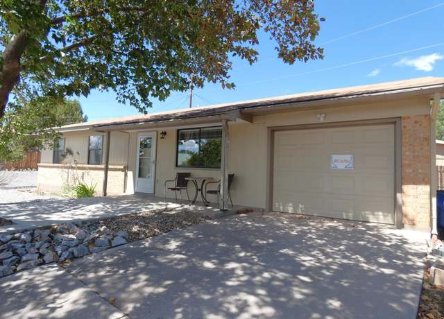 Property at 800 E Lisa Pl, Silver City, NM 88061, 3 beds, 2 baths