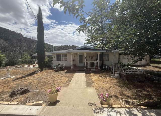 Property at 424 Poplar St, Bayard, NM 88026, 3 beds, 2 baths
