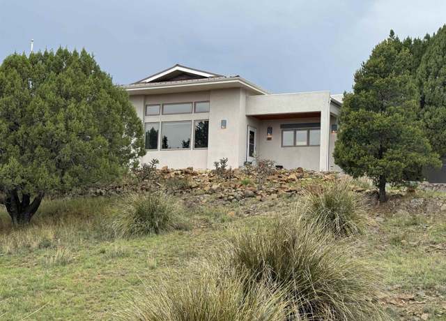 Property at 20 Fawn Ct, Silver City, NM 88061, 3 beds, 2.5 baths