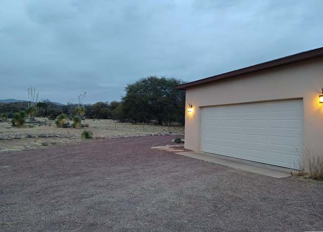 Property at 39 Apache Mound Rd, Silver City, NM 88061, 3 beds, 2.5 baths