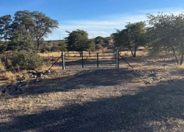 Property at 12 Goodnight Trl, NM 88061