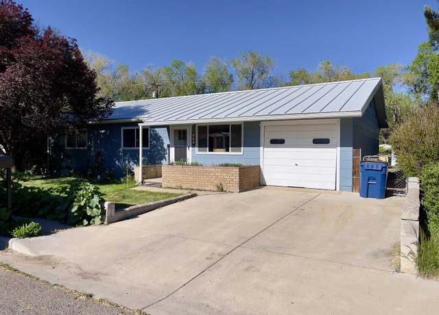 Property at 429 Ohio St, Silver City, NM 88061, 3 beds, 1 bath