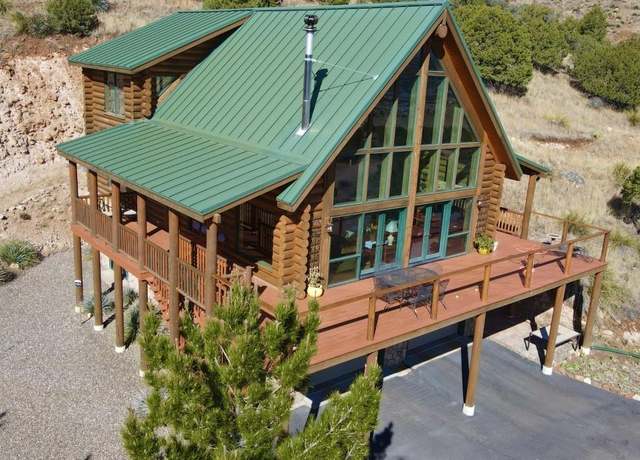 Property at 276 Caballo Blanco, Mimbres, NM 88049, 4 beds, 3 baths