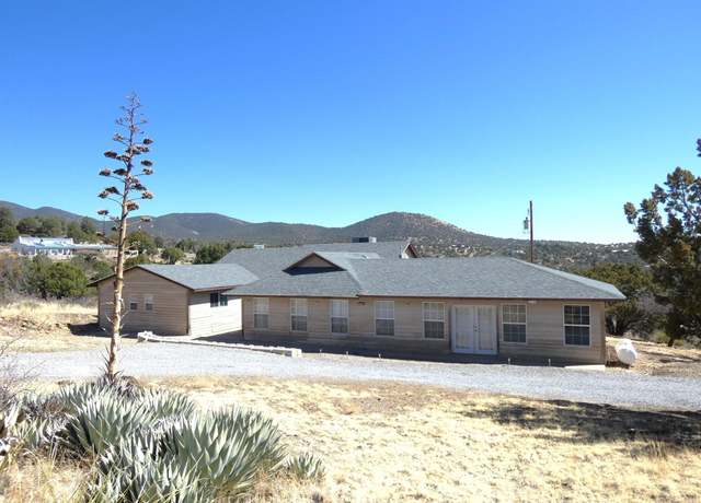 Property at 4822 Cottonwood Rd, Silver City, NM 88061, 5 beds, 3 baths