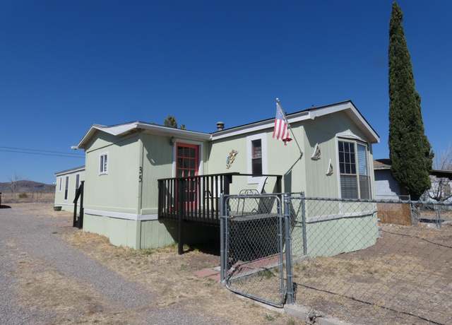 Property at 35 Lea Dr, Hurley, NM 88043, 3 beds, 2 baths