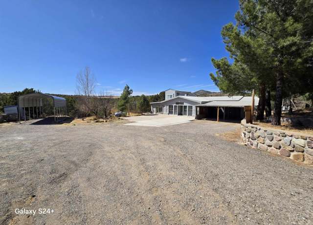 Property at 16 La Montana Dr, Silver City, NM 88061, 3 beds, 2 baths
