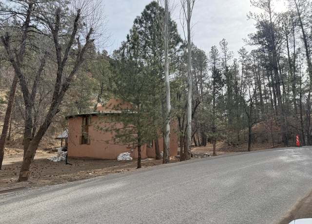 Property at 210 Country Club Dr, Ruidoso, NM 88345, 3 beds, 2 baths