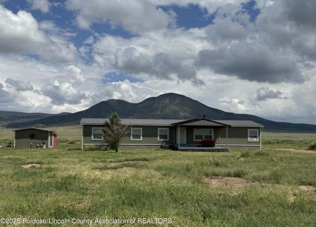 Property at 180 Snell Rd, Carrizozo, NM 88301, 4 beds, 3 baths