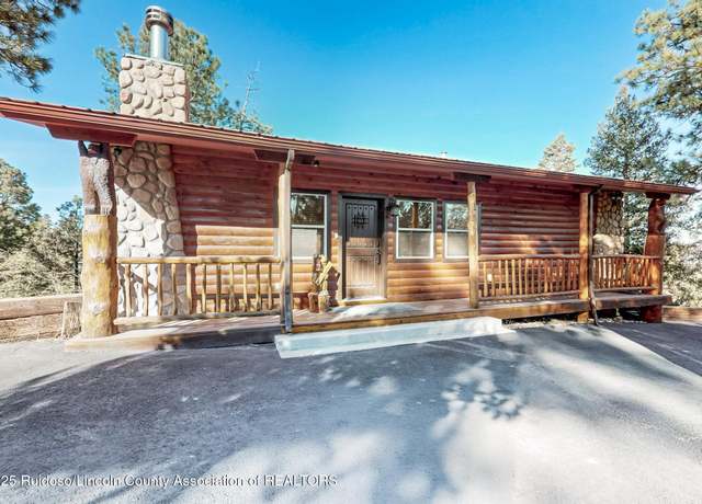 Property at 137 King Richard Dr, Ruidoso, NM 88345, 3 beds, 2.5 baths