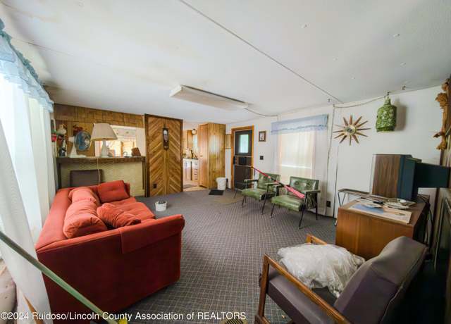 Property at 27607 Calle Don Felipe, San Patricio, NM 88348, 2 beds, 1 bath