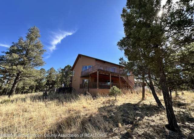 Property at 231 Excalibur Rd, Ruidoso, NM 88345, 4 beds, 3.5 baths