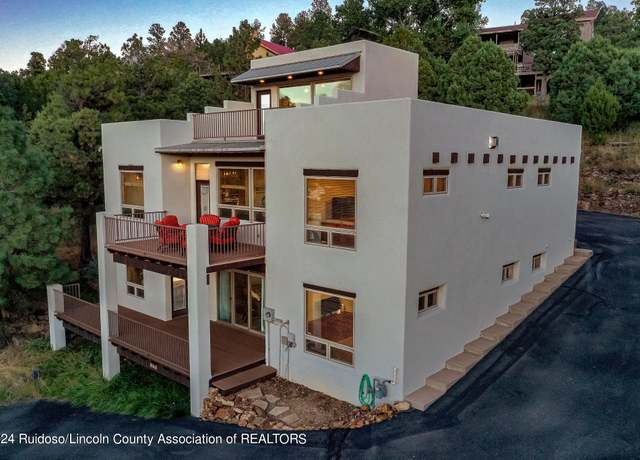 Property at 138 Coronado Dr, Ruidoso, NM 88345, 6 beds, 4 baths