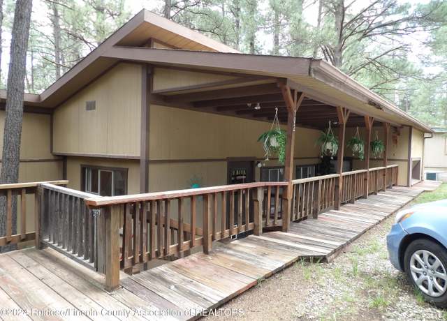 Property at 102 Dogwood Dr, Ruidoso, NM 88345, 4 beds, 2.5 baths